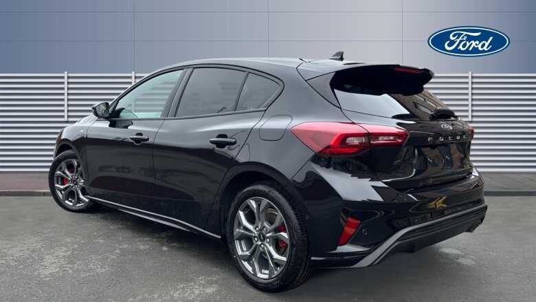 Ford Focus 1.0 EcoBoost Hybrid mHEV 155 ST-Line 5dr Auto Petrol Hatchback